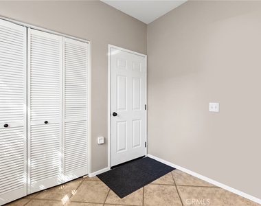 30299 Island Bay Lane - Photo Thumbnail 12