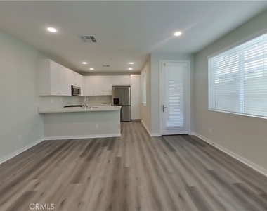 31711 Willowood Way - Photo Thumbnail 1
