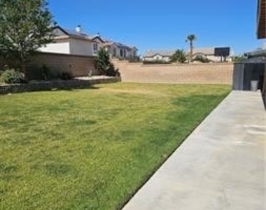4206 Vahan Court - Photo Thumbnail 13