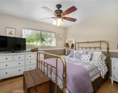4571 Canoga Drive - Photo Thumbnail 19