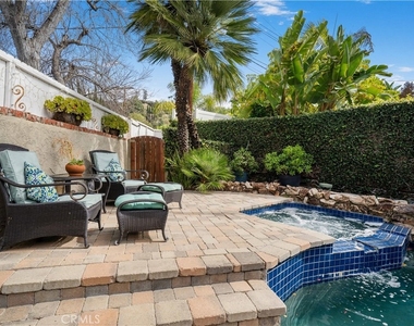 4571 Canoga Drive - Photo Thumbnail 25