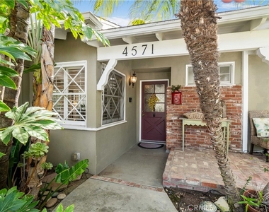 4571 Canoga Drive - Photo Thumbnail 1