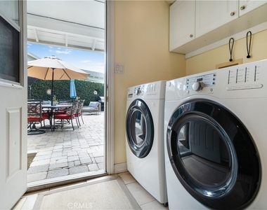 4571 Canoga Drive - Photo Thumbnail 27