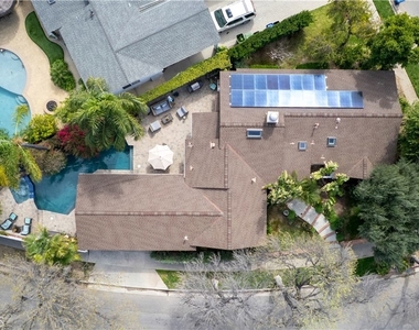 4571 Canoga Drive - Photo Thumbnail 30