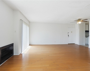 12203 Magnolia - Photo Thumbnail 1