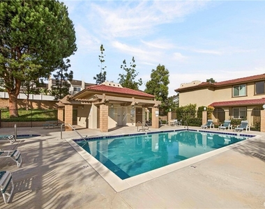25261 Tanoak - Photo Thumbnail 36