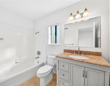 25261 Tanoak - Photo Thumbnail 22