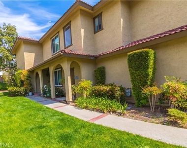 25261 Tanoak - Photo Thumbnail 3