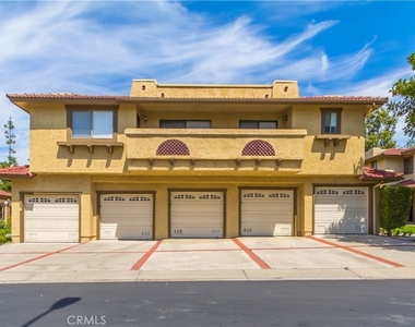 25261 Tanoak - Photo Thumbnail 2