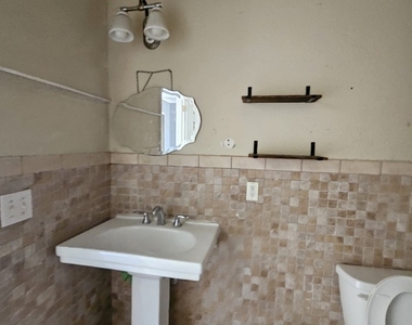 1319 E 59th - Photo Thumbnail 23