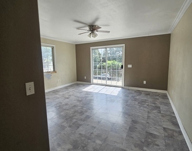 1319 E 59th - Photo Thumbnail 10