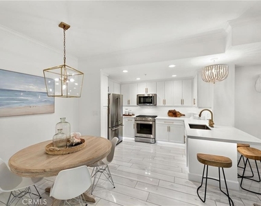 2123 Watermarke Place - Photo Thumbnail 3