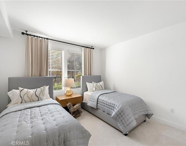 2123 Watermarke Place - Photo Thumbnail 20