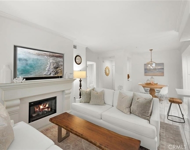 2123 Watermarke Place - Photo Thumbnail 10