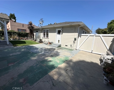 210 S Bush Street - Photo Thumbnail 32
