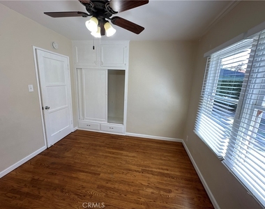210 S Bush Street - Photo Thumbnail 23