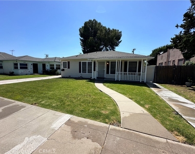 210 S Bush Street - Photo Thumbnail 1