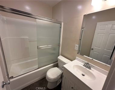 210 S Bush Street - Photo Thumbnail 21
