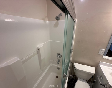 210 S Bush Street - Photo Thumbnail 22