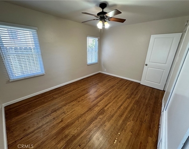 210 S Bush Street - Photo Thumbnail 17