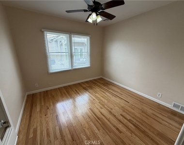 210 S Bush Street - Photo Thumbnail 24