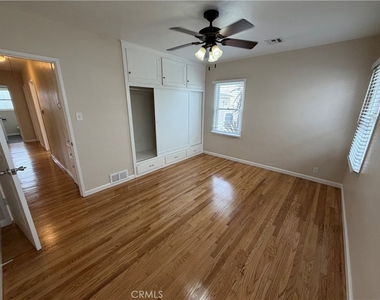 210 S Bush Street - Photo Thumbnail 15