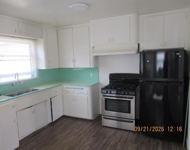 4354 Idaho Street - Photo Thumbnail 3