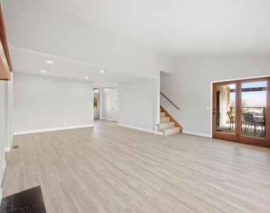13705 Abell Drive - Photo Thumbnail 29