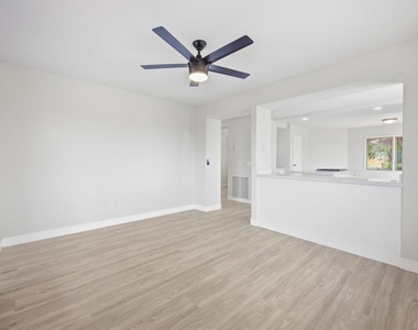13705 Abell Drive - Photo Thumbnail 37