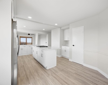 13705 Abell Drive - Photo Thumbnail 31