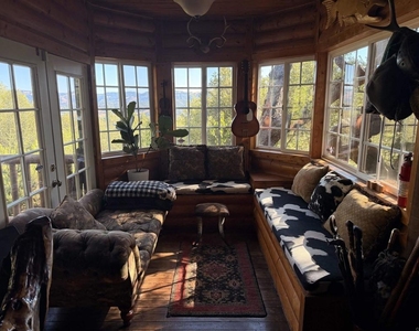 4412 Luneta Drive - Photo Thumbnail 9