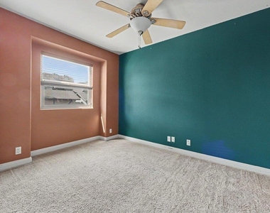 1434 Marshall Rd - Photo Thumbnail 8