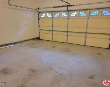 4117 Briggs Avenue - Photo Thumbnail 9