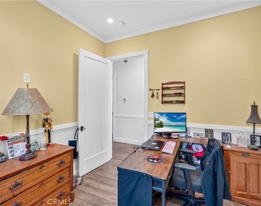 10901 Chestnut - Photo Thumbnail 27