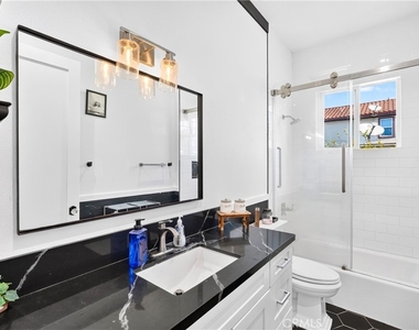 10901 Chestnut - Photo Thumbnail 23