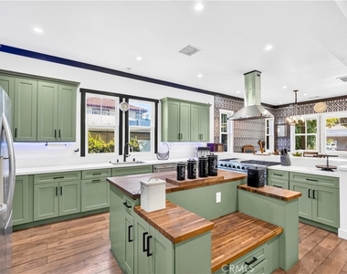 10901 Chestnut - Photo Thumbnail 10