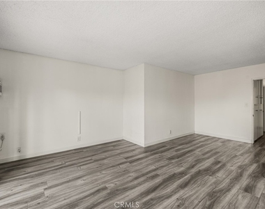 16862 12th St 1 - Photo Thumbnail 7