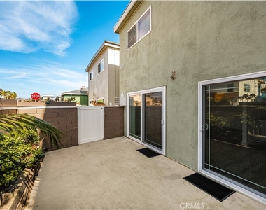 16862 12th St 1 - Photo Thumbnail 4