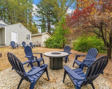4312 Hemlock - Photo Thumbnail 12