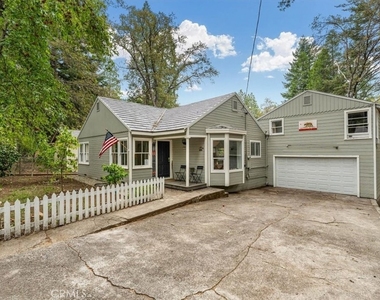 4312 Hemlock - Photo Thumbnail 33