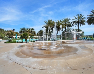 1 Paseo Vista - Photo Thumbnail 23