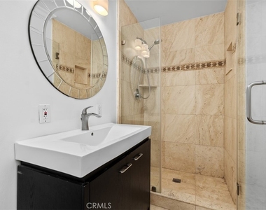 1285 Cortez Avenue - Photo Thumbnail 18