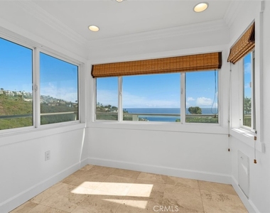1285 Cortez Avenue - Photo Thumbnail 16