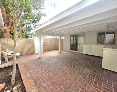 3709 S Sea Cliff - Photo Thumbnail 16