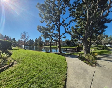 3709 S Sea Cliff - Photo Thumbnail 4