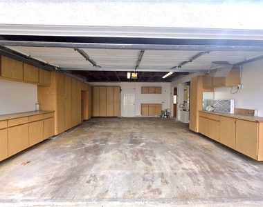 3709 S Sea Cliff - Photo Thumbnail 19