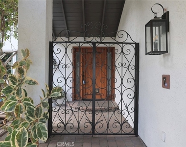 423 S Westridge - Photo Thumbnail 1