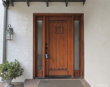 423 S Westridge - Photo Thumbnail 2