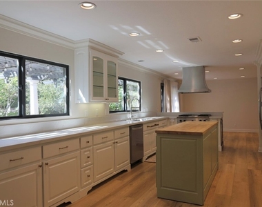 423 S Westridge - Photo Thumbnail 7