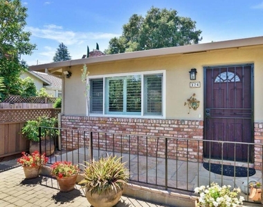 124 Oakwood Drive - Photo Thumbnail 10